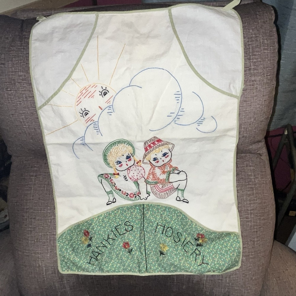 Vintage "Hankies" and‎ "Hosiery" Clothespin Laundry Bag Embroidered Woman